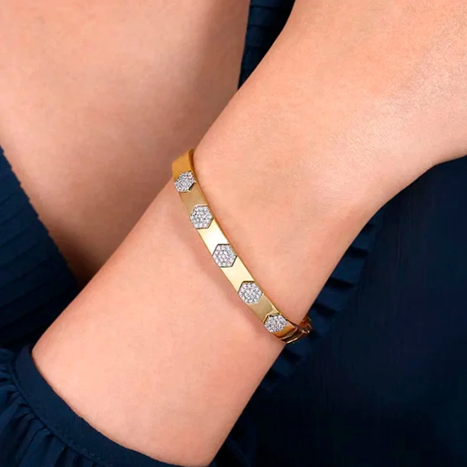 Gabriel & Co. 14k Yellow Gold Diamond Bangle Bracelet – BG4446-65M45JJ
