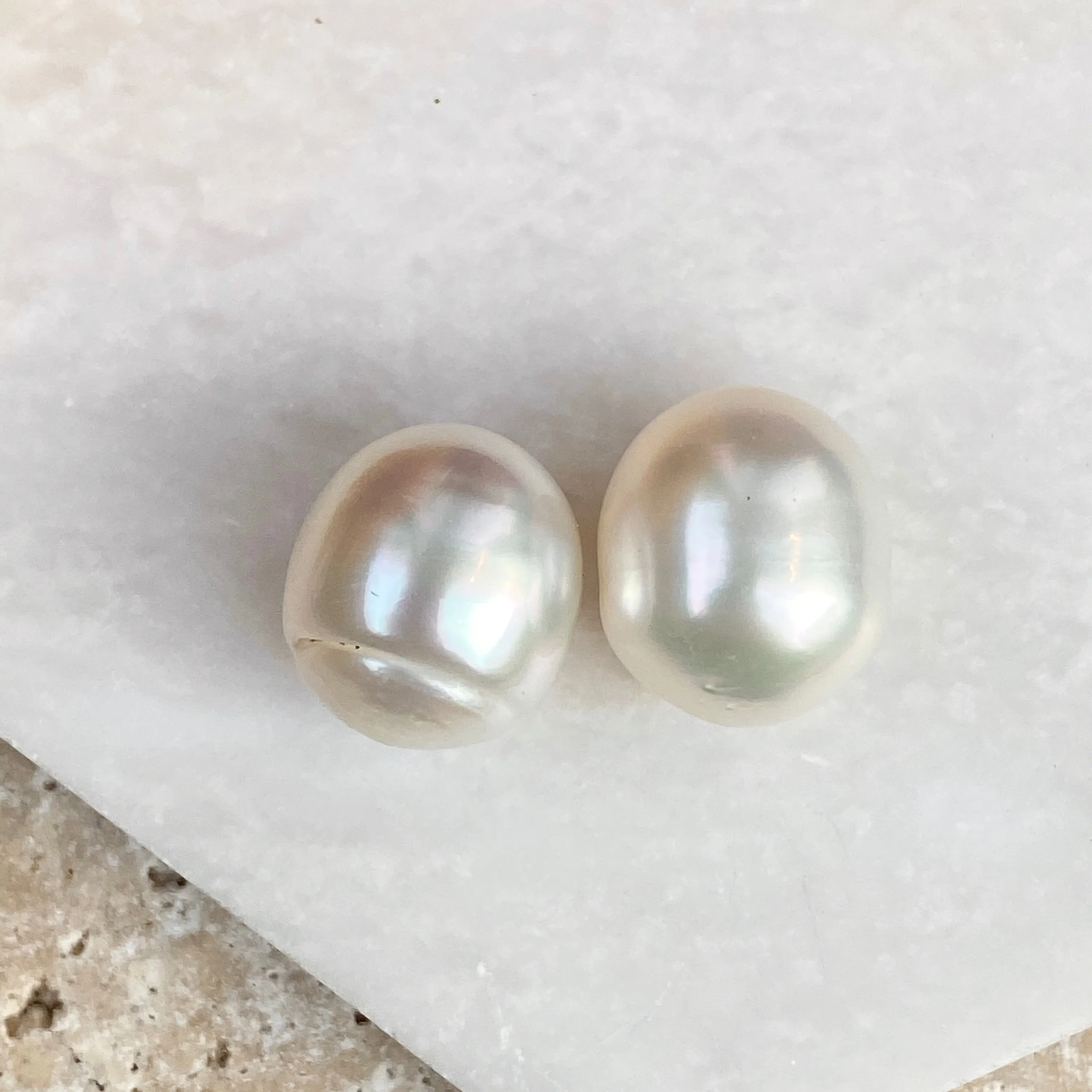 Genuine Paspaley South Sea Loose Pearl Pair Oval "Fine" Quality 12mm