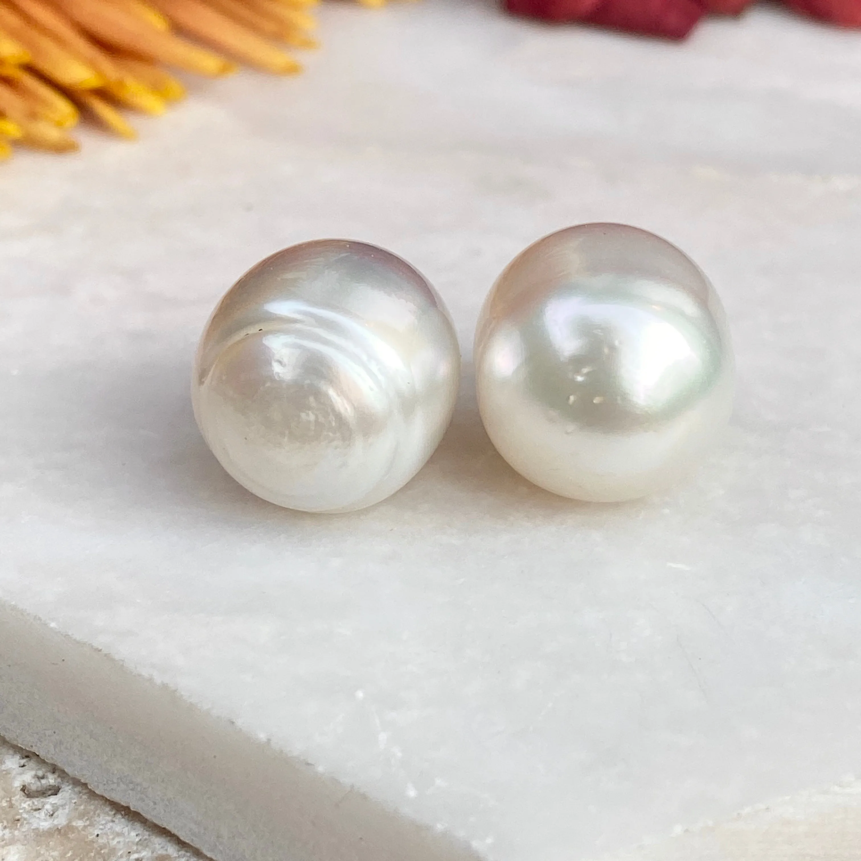 Genuine Paspaley South Sea Loose Pearl Pair Oval "Fine" Quality 12mm