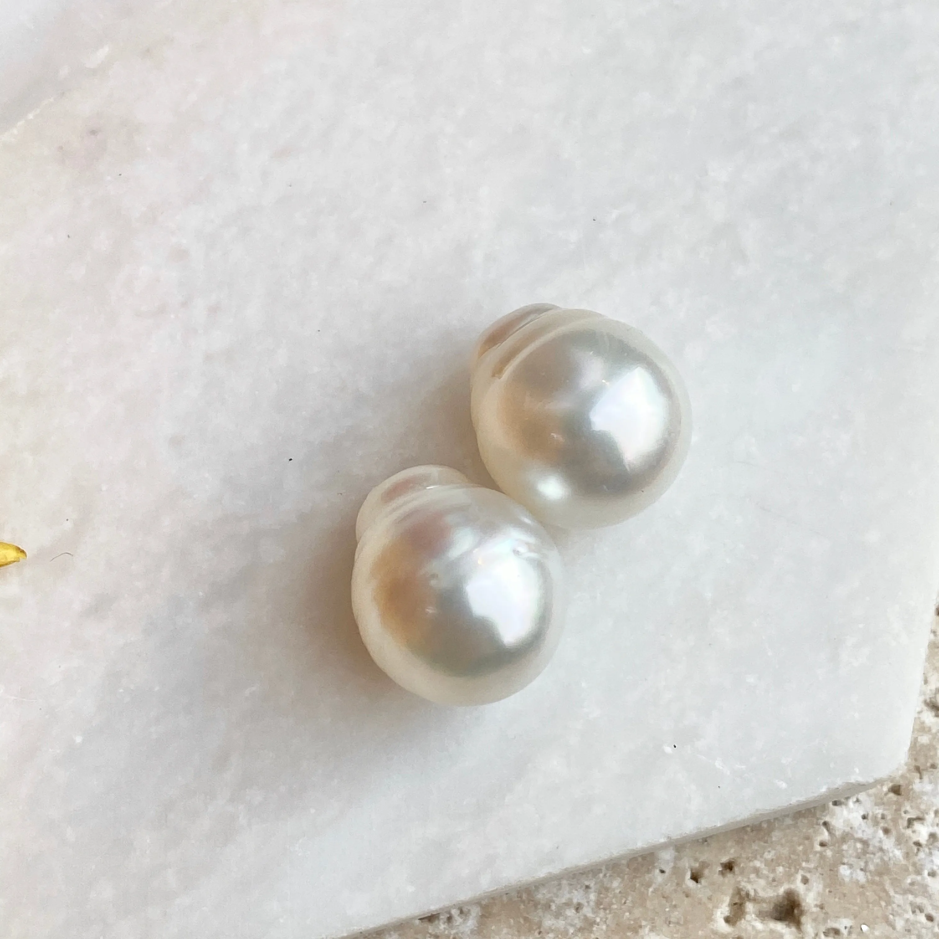Genuine Paspaley South Sea Loose Pearl Pair "Fine" Quality 11mm