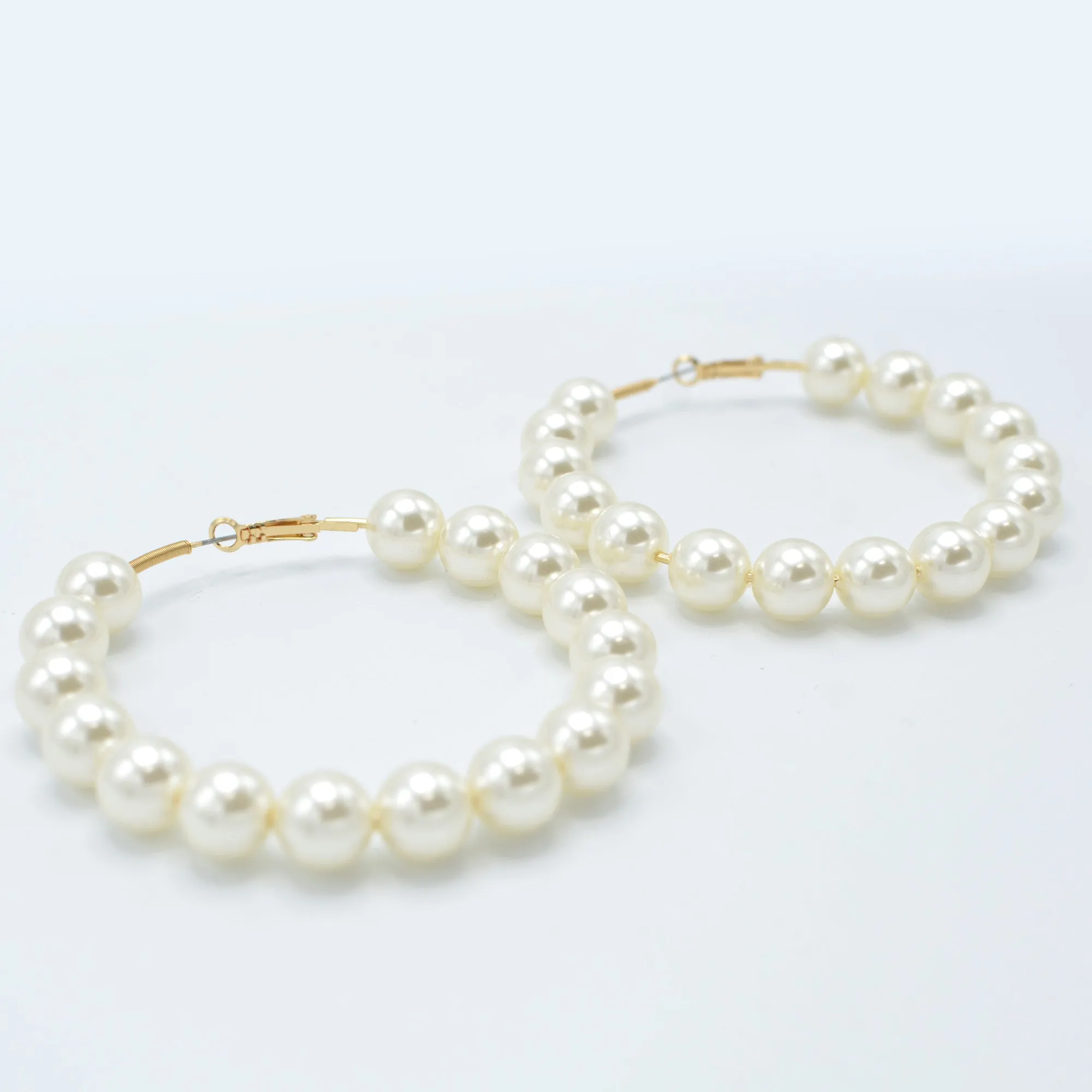 GOLD CREAM PEARL HOOP EARRINGS # HNE90690GDCR(RB12)