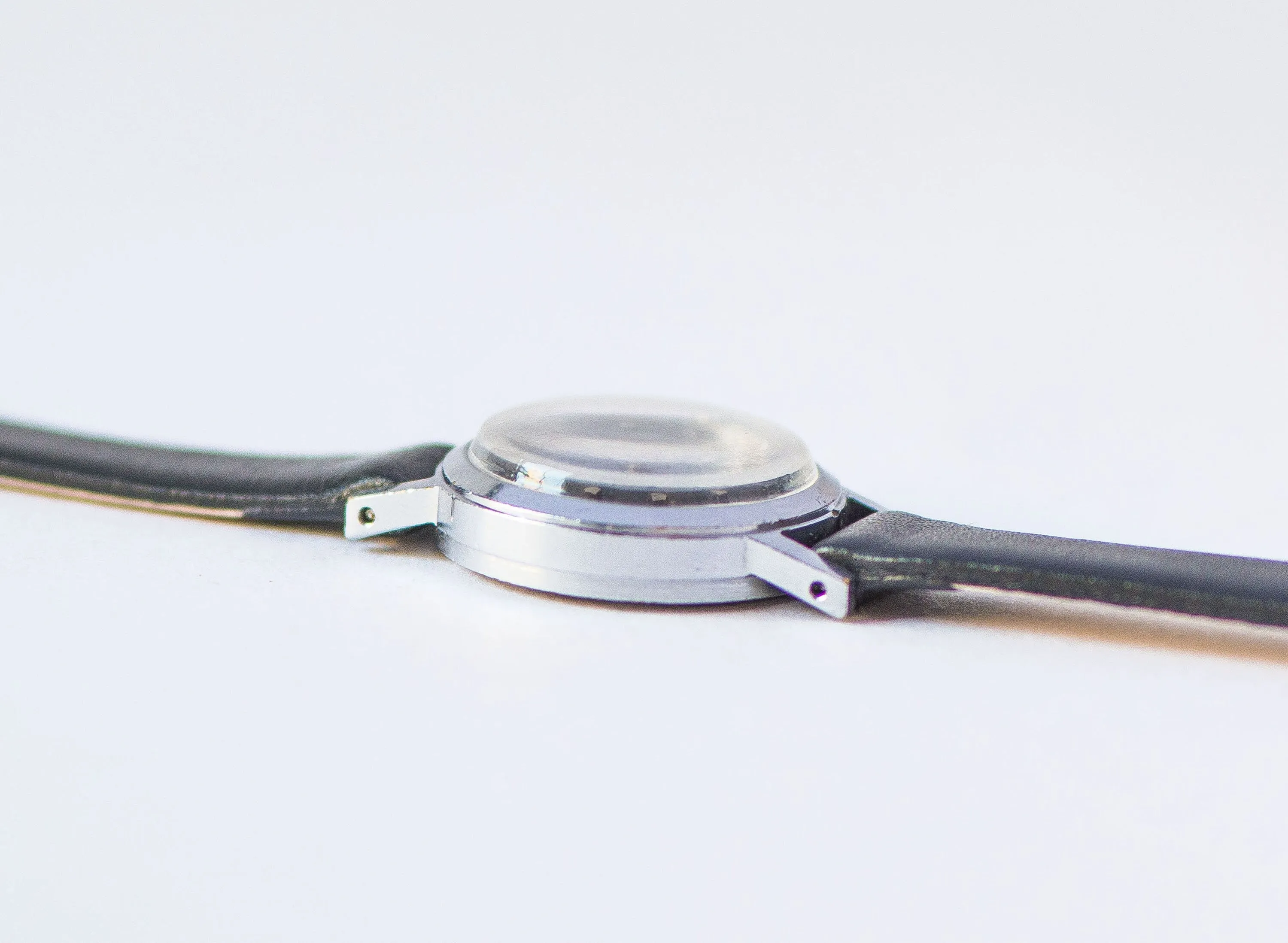Grey black women's watch Glory, little women wristwatch silver shade, watch minimalist 90s, preppy girl watch, new genuine leather strap