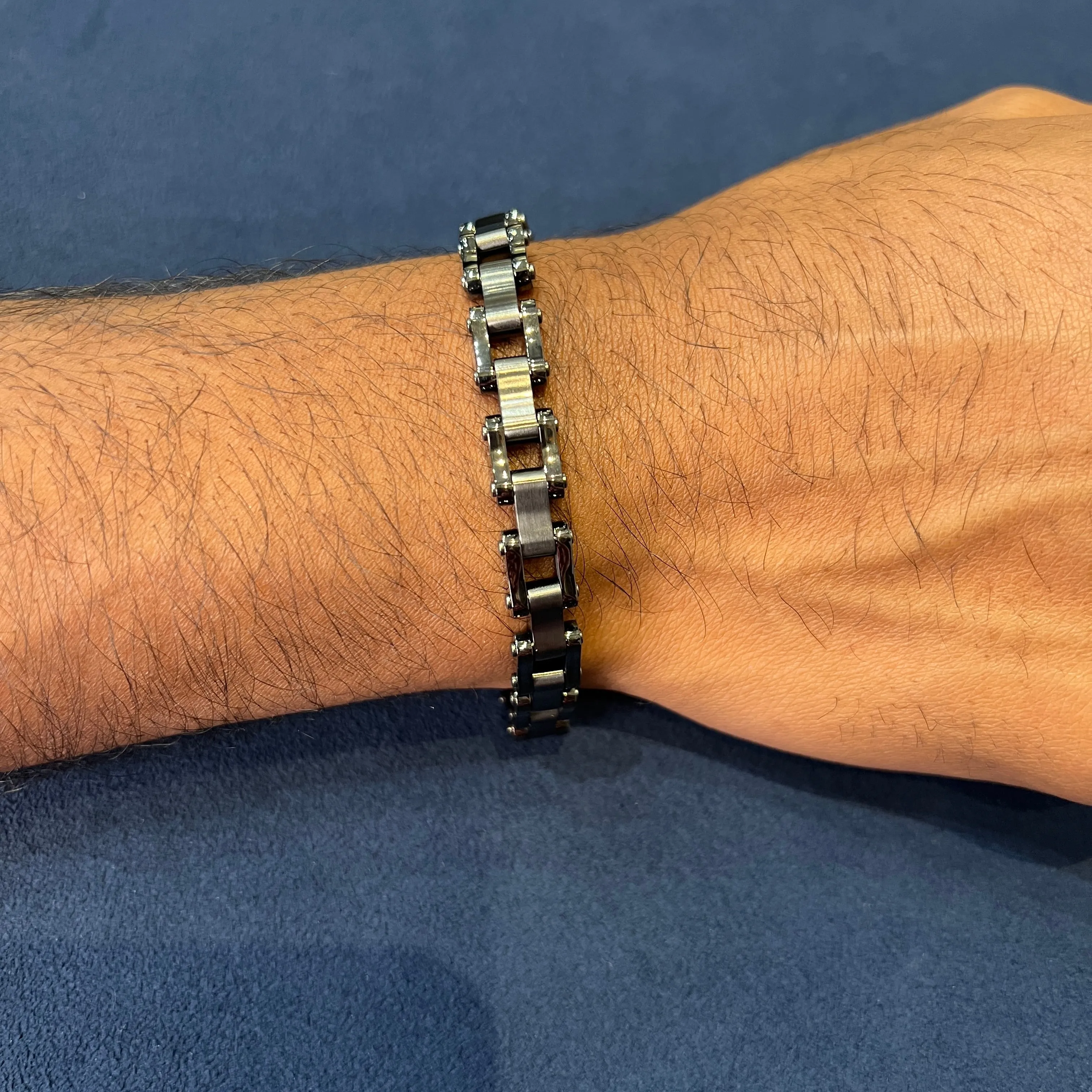 Italgem Stainless Steel (9mm) Bike Link Brushed Bracelet 8.5"
