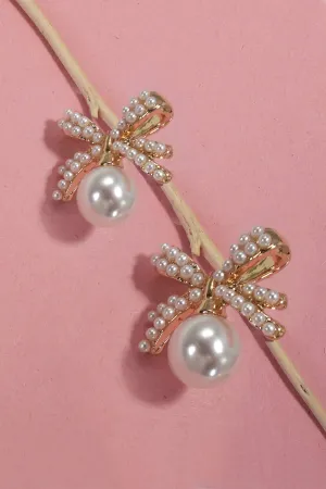 JOSSLYN by Wall to Wall - PEARL BOW STUD EARRINGS | 31E40103