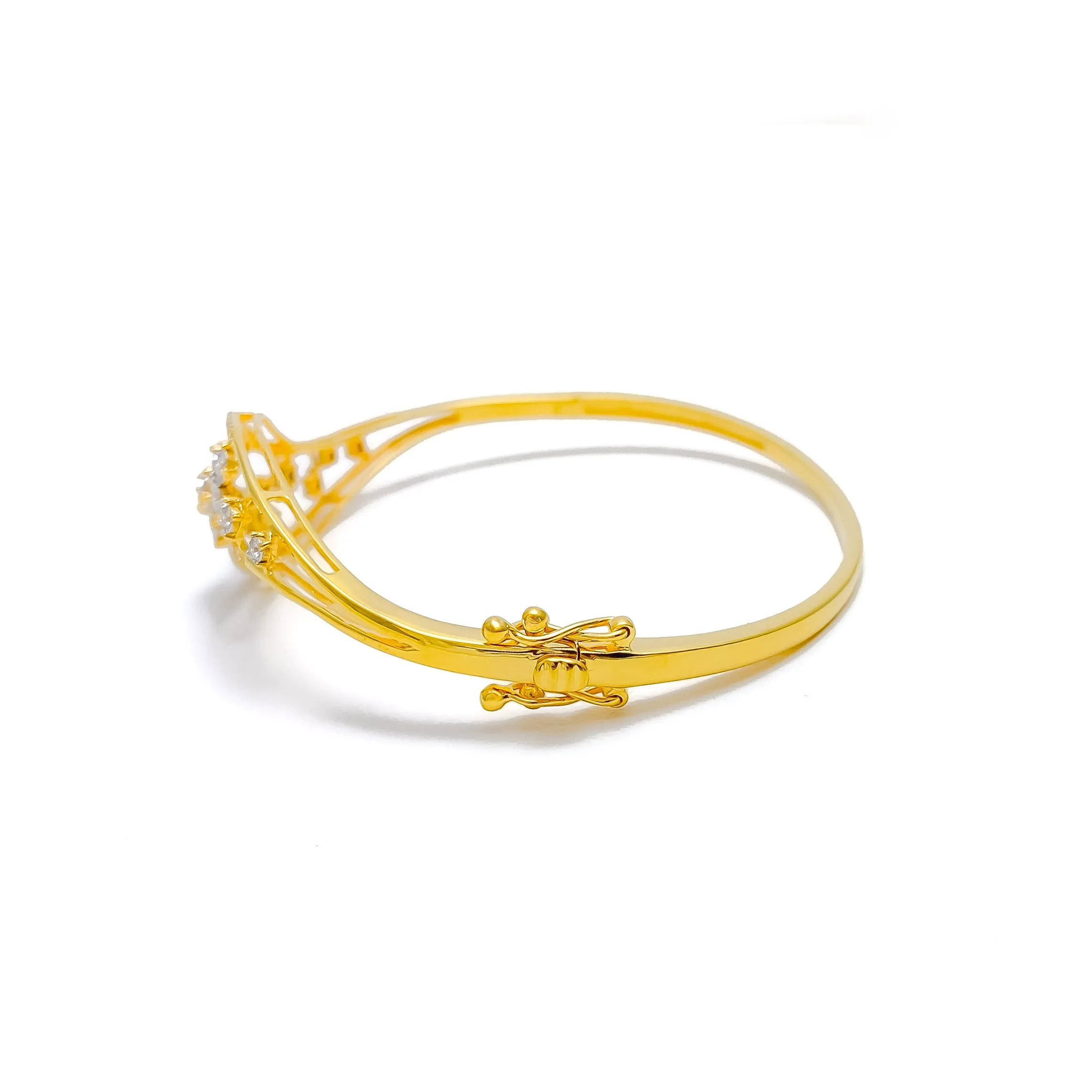 Luminescent Glimmering Diamond   18k Gold Bangle Bracelet