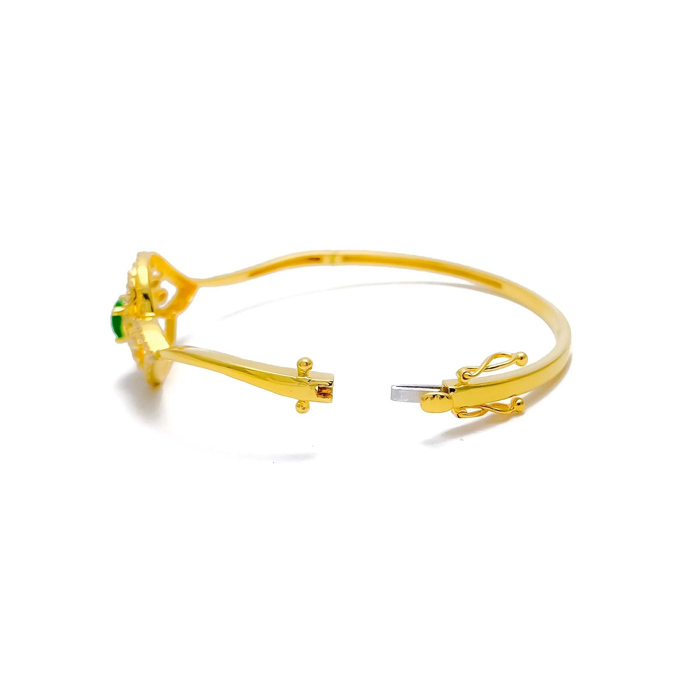 Majestic Leaf Adorned Diamond   18k Gold Bangle Bracelet