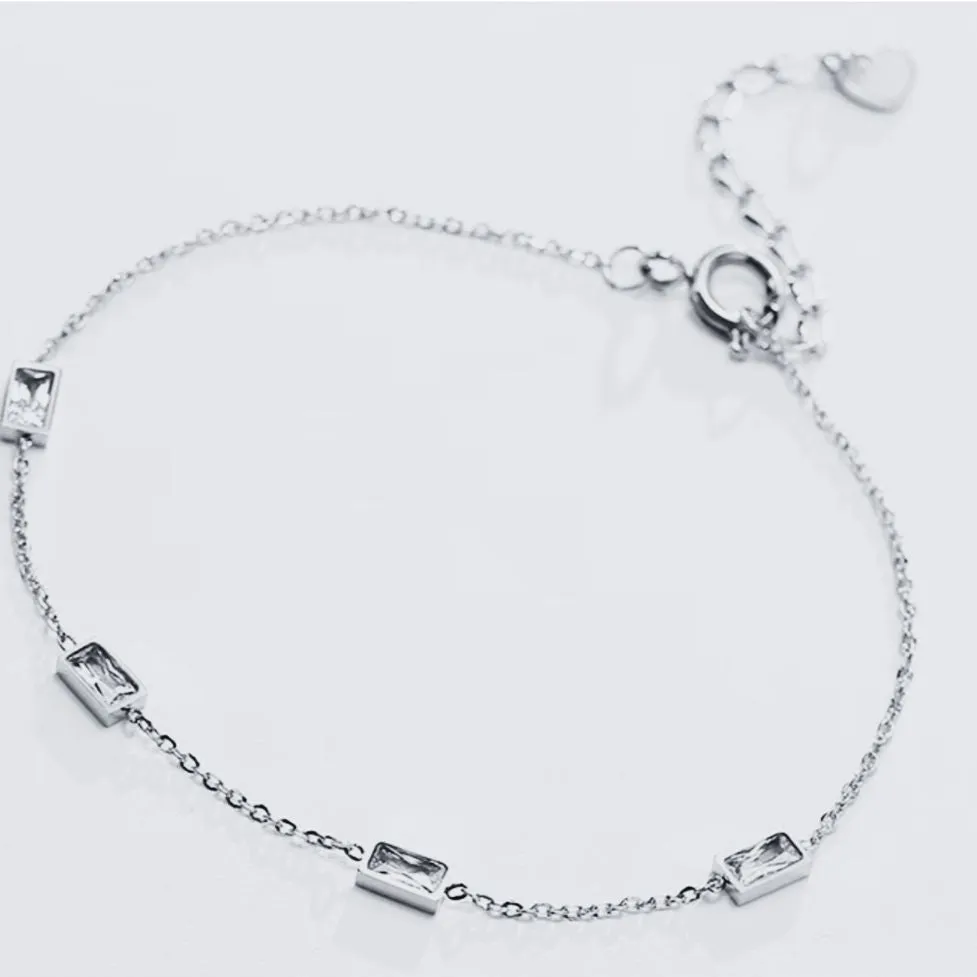 Mia - Gold Zirconia Bracelet