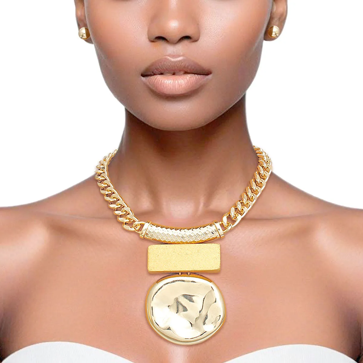 Necklace Gold and Wood Pendant Set