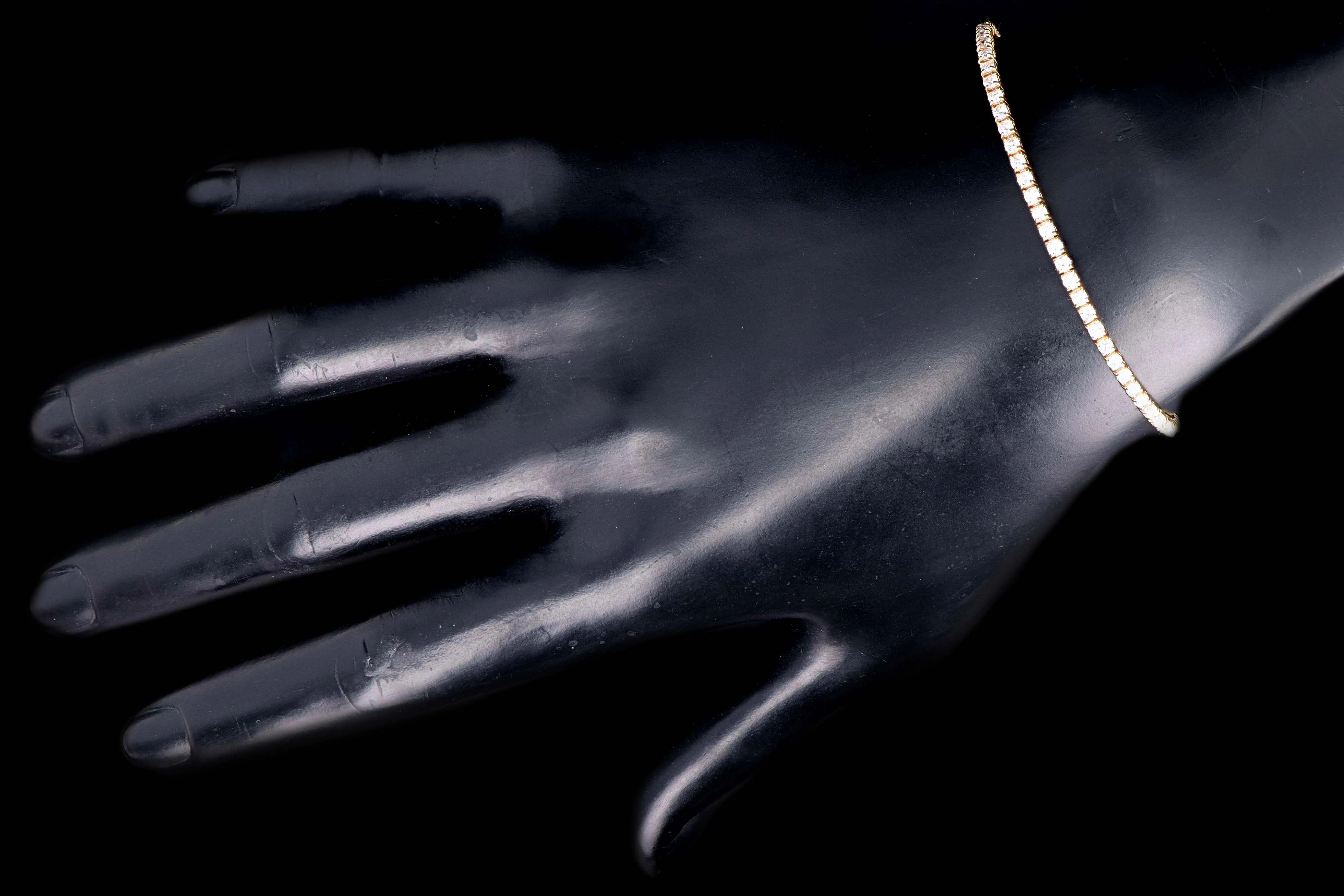 New 14K Yellow Gold 3.77 Carat Round Brilliant Cut Diamond Tennis Bracelet