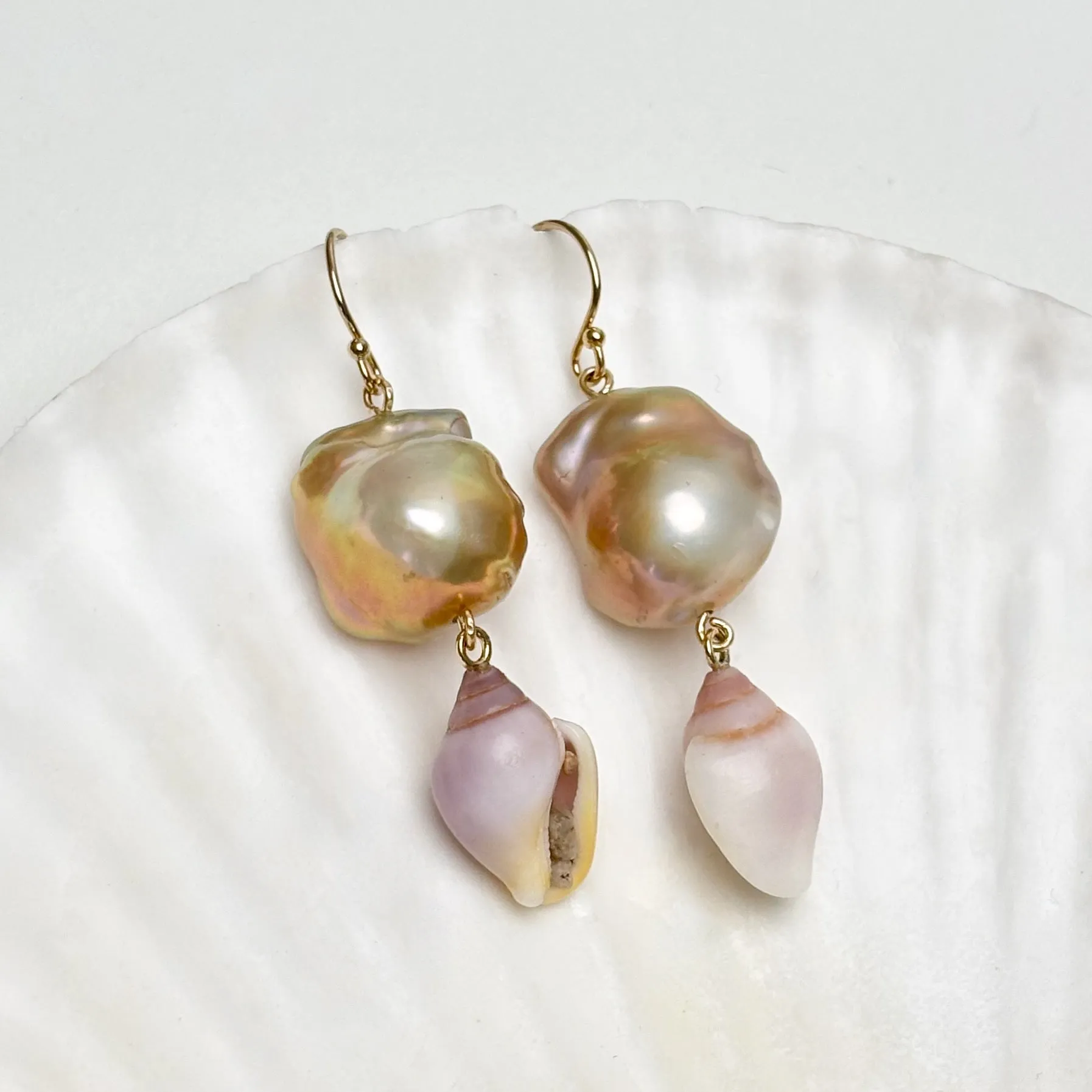 ocean’s treasure pearl dangle earrings