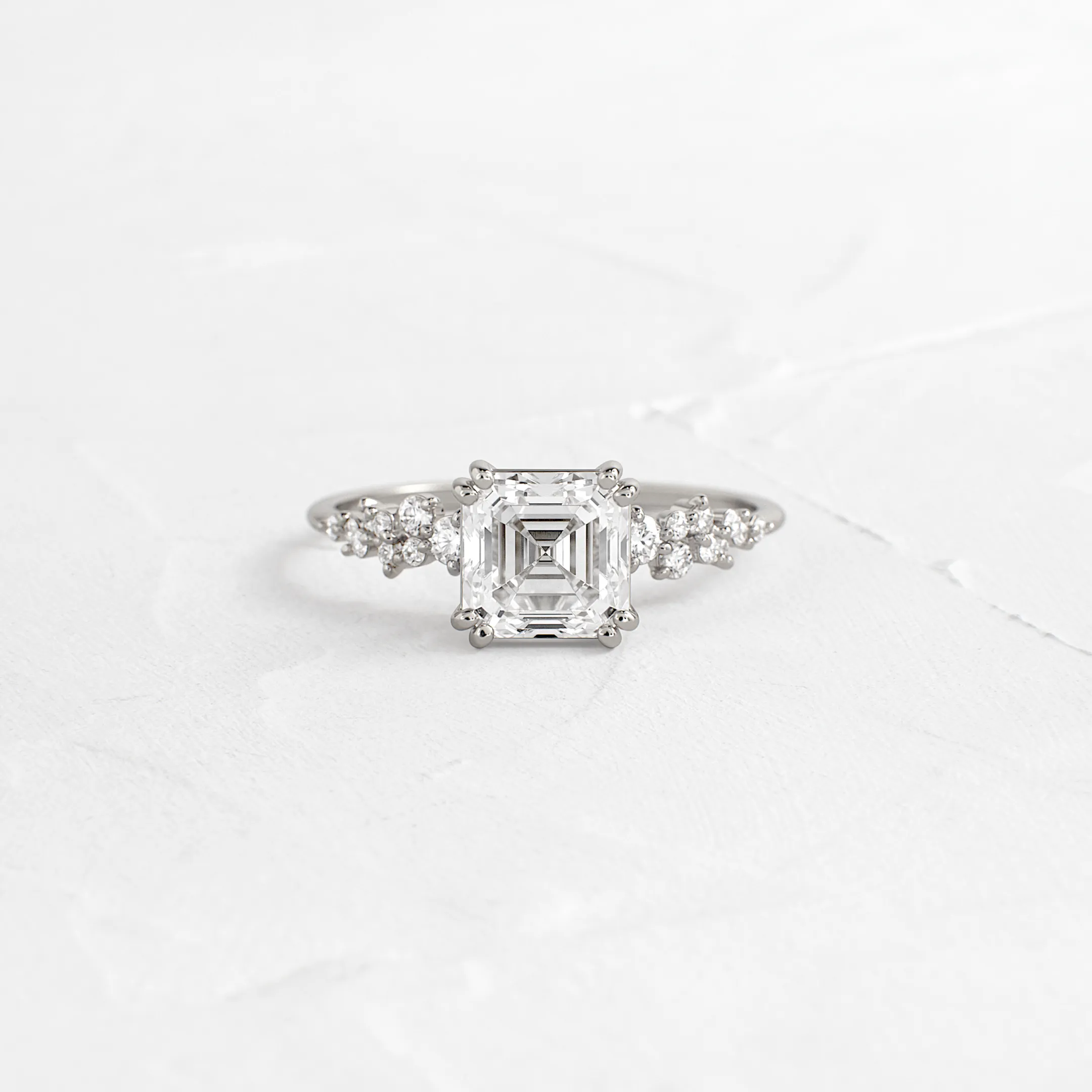 On The Horizon Ring, Asscher Cut