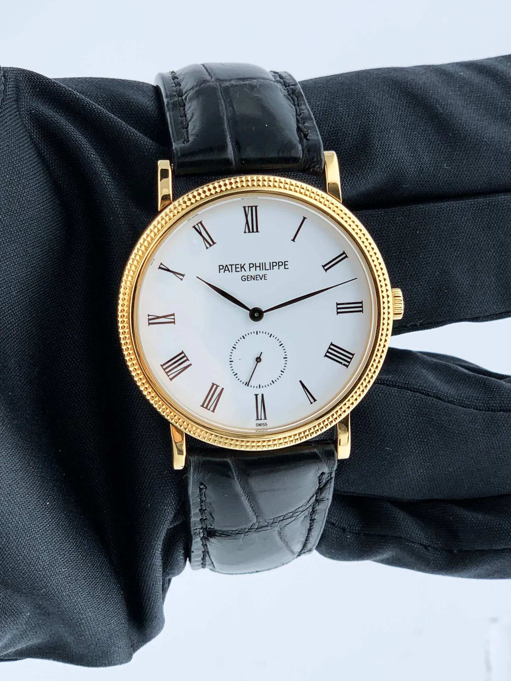 Patek Philippe Calatrava 5119J Mens Watch Papers