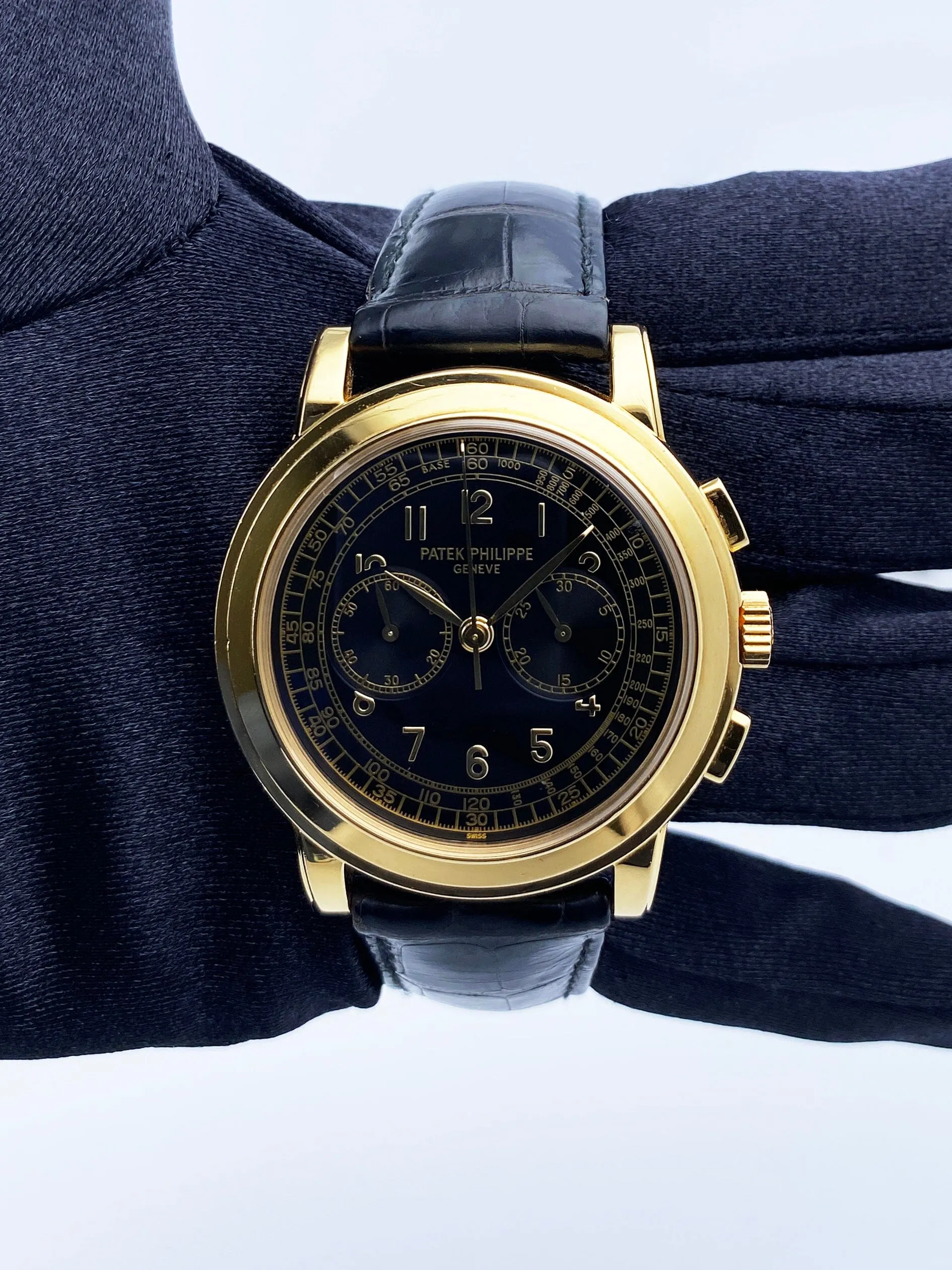 Patek Philippe Complications Chronograph 5070J-001 Mens Watch