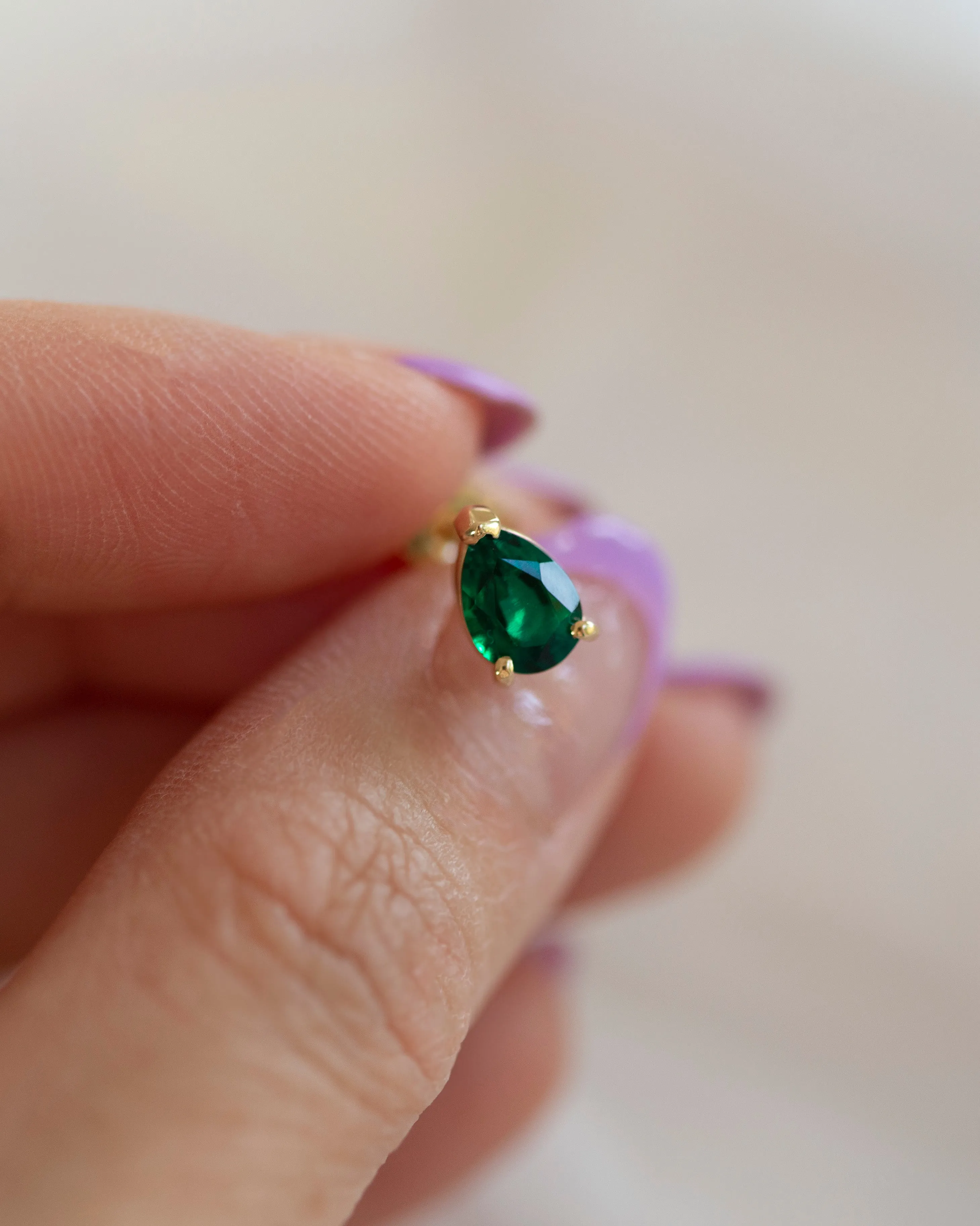 Pear Emerald Stud Earrings in 14k Gold