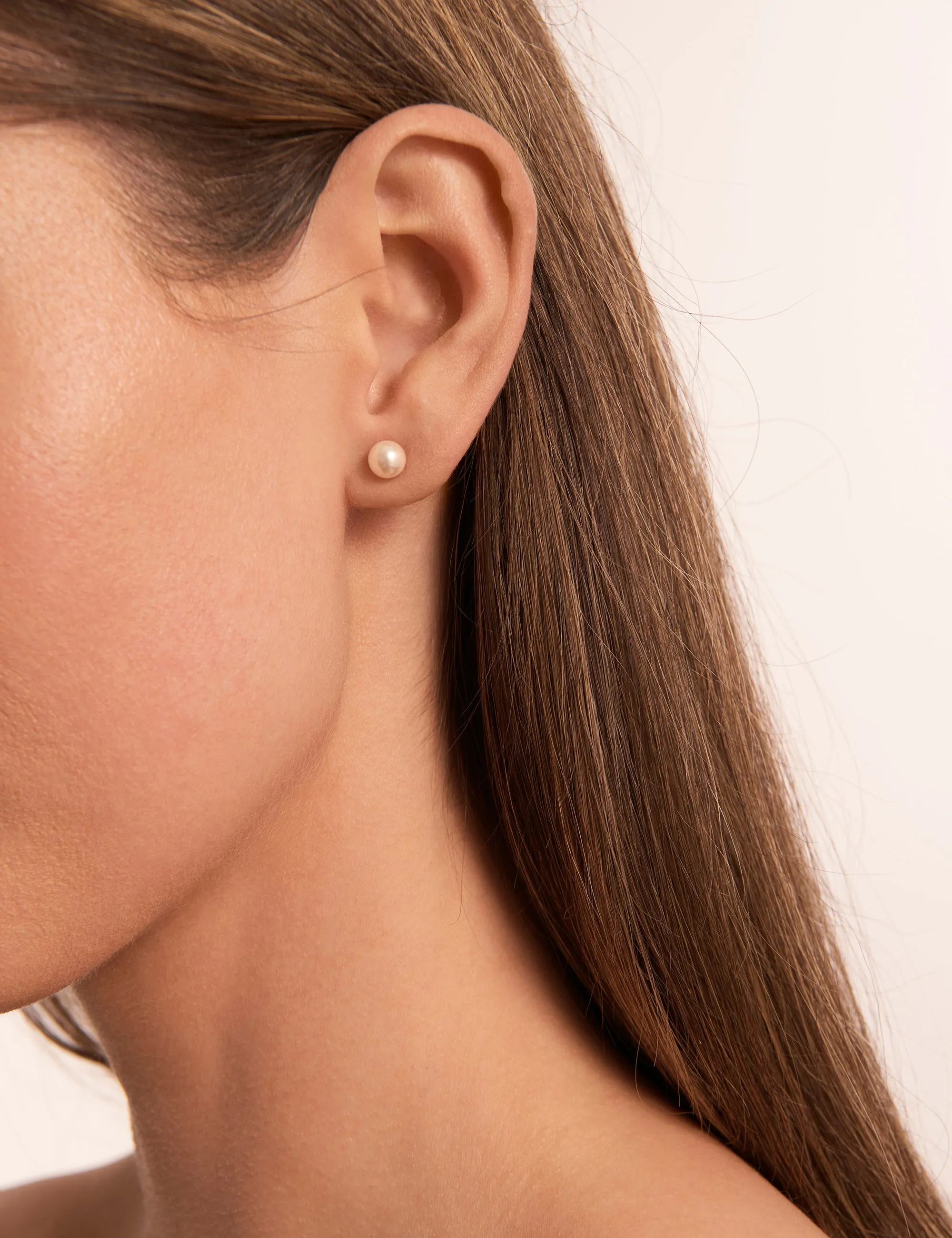 PEARL EARRINGS 6MM