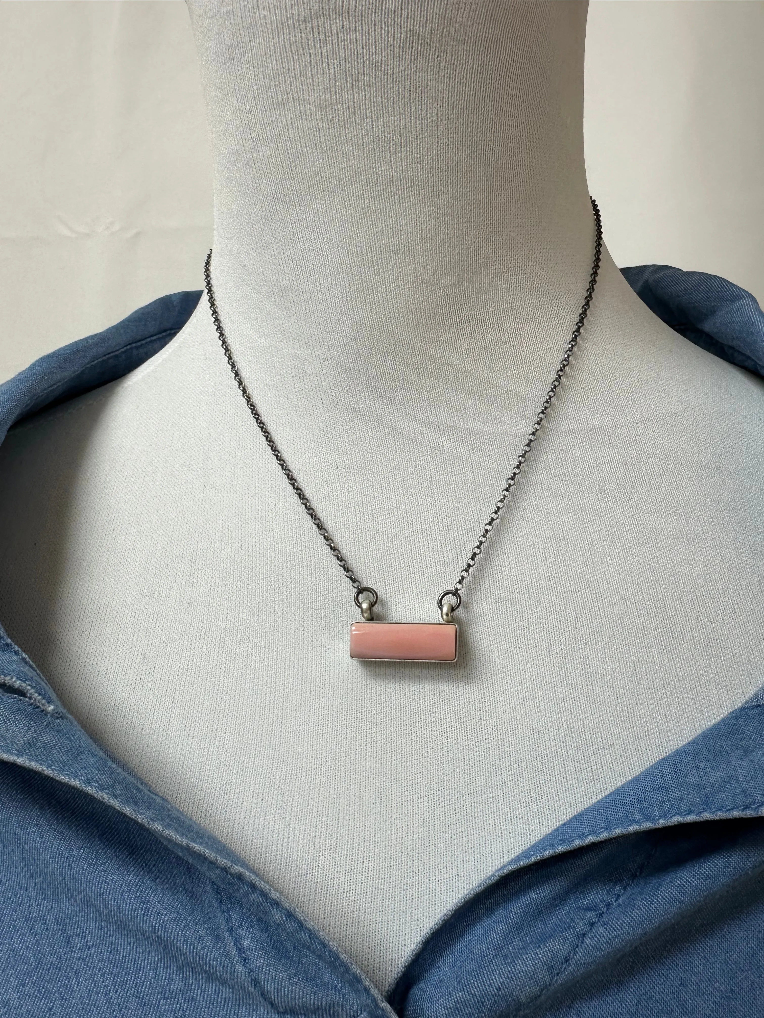 Pink Conch Bar Necklace