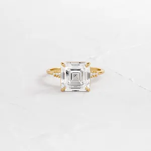 Poppy Seed Ring, Asscher Cut