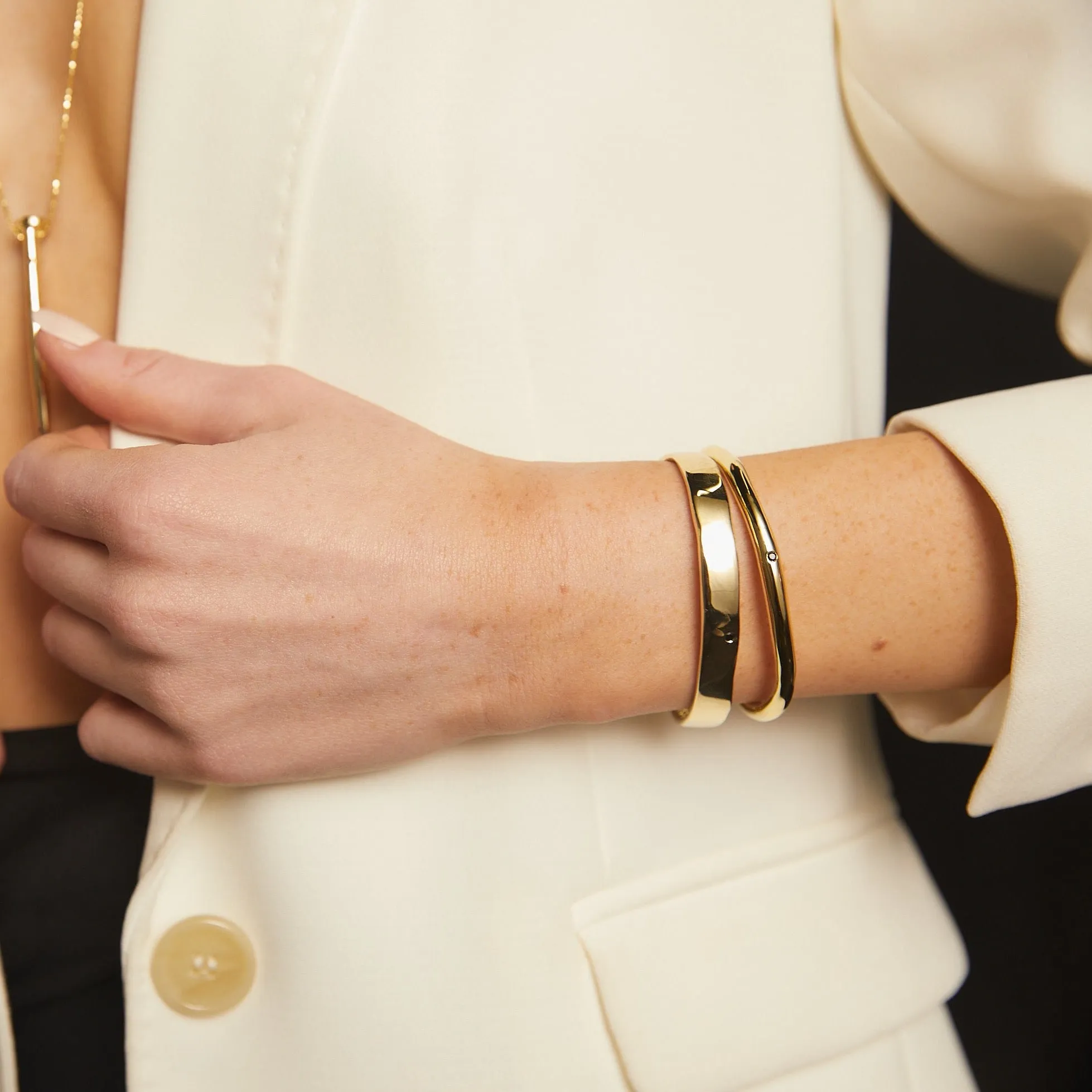 Raw Flat Cuff with Black Onyx - 14K Gold Plated