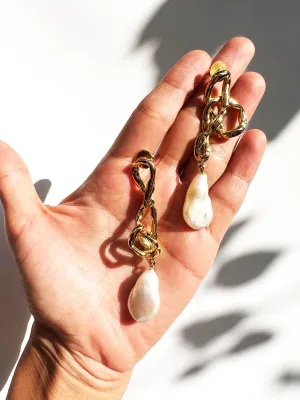 Reborn: The Knotty Pearl Earrings