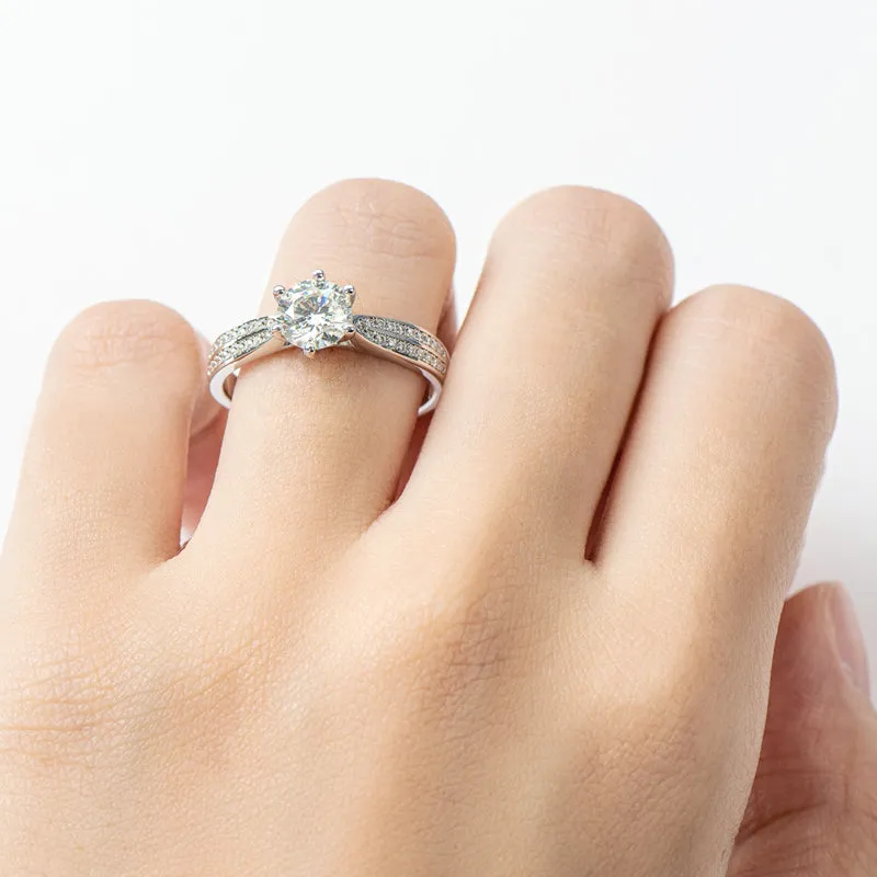 Round Cut Moissanite Classic Six Prong Ring