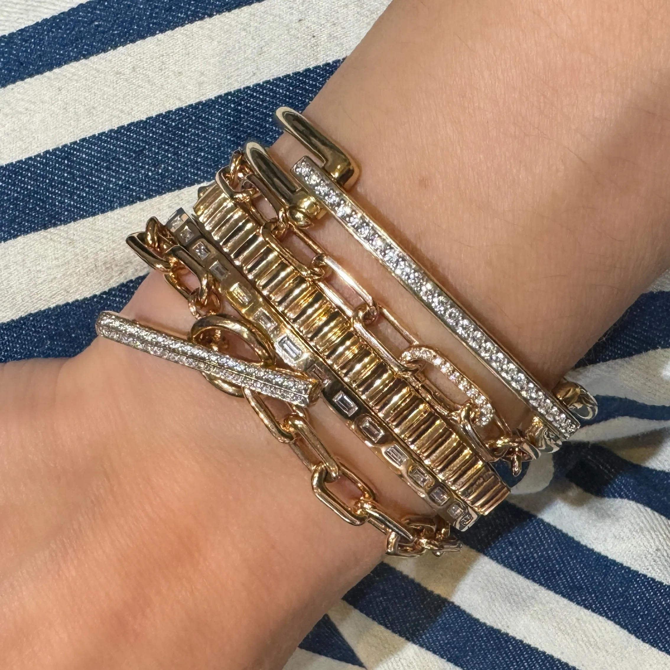 Saxon Gold Chain Link Bracelet with Elongated All Diamond Clasp