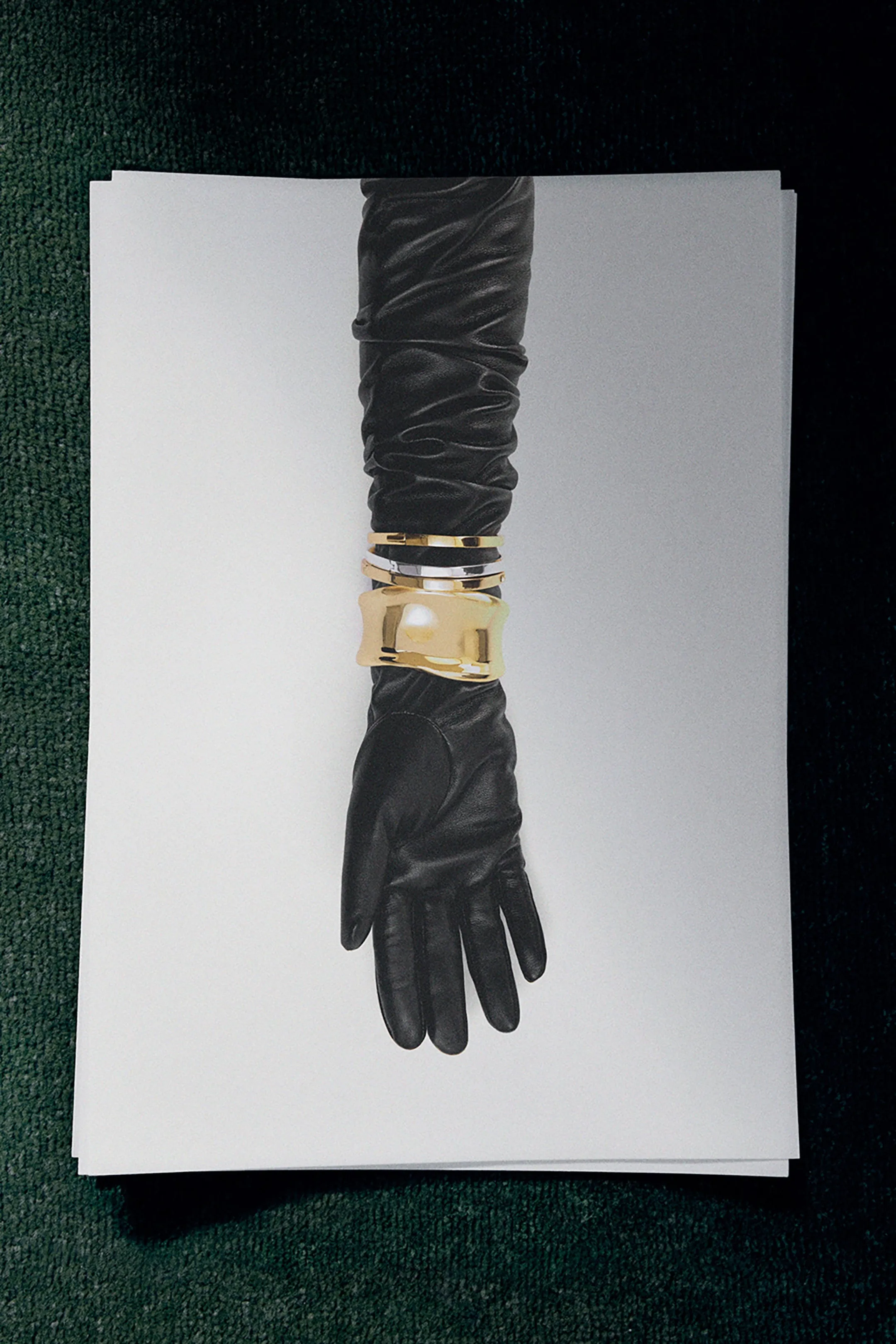 Sculpted cuff