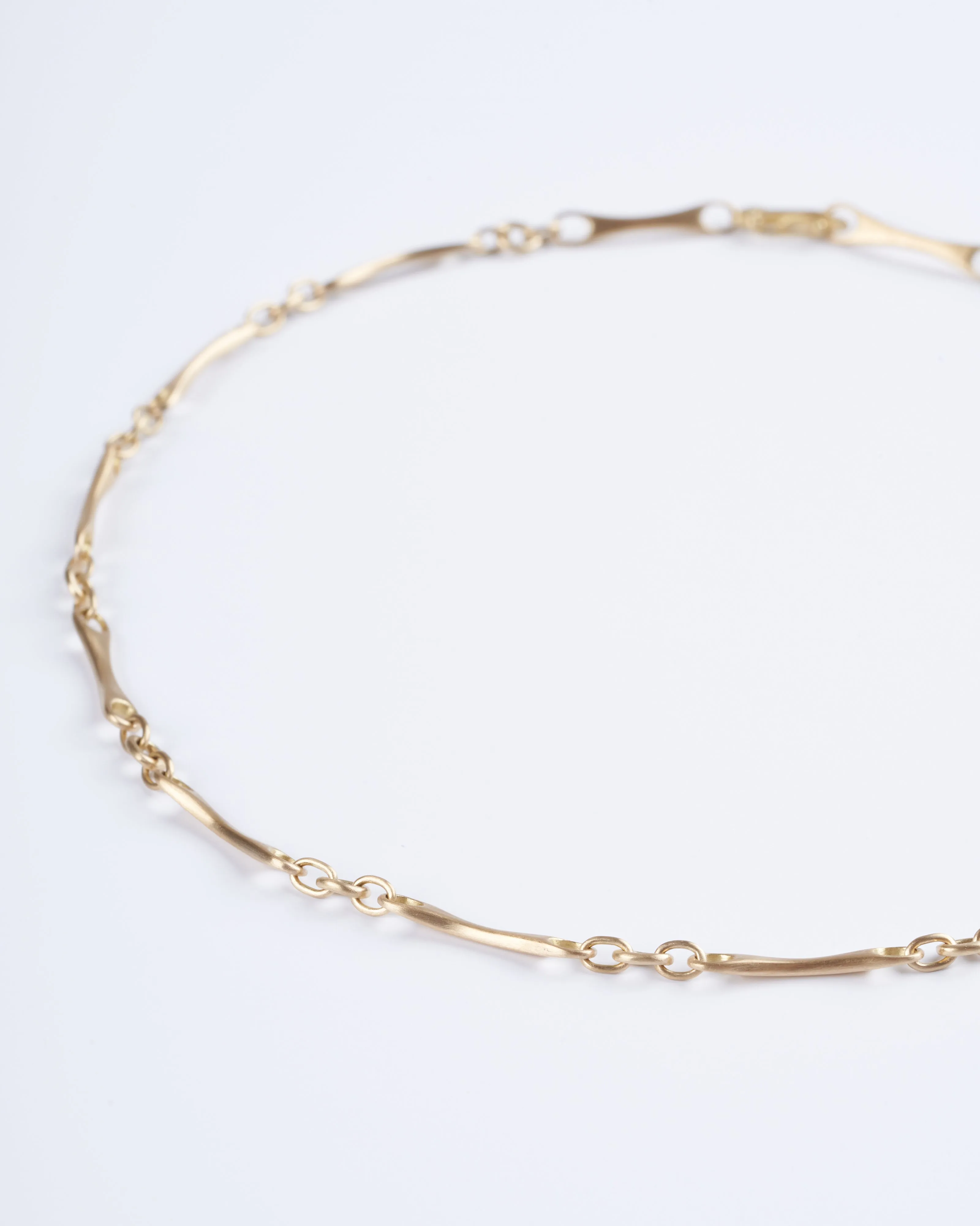 small city bar necklace - gold