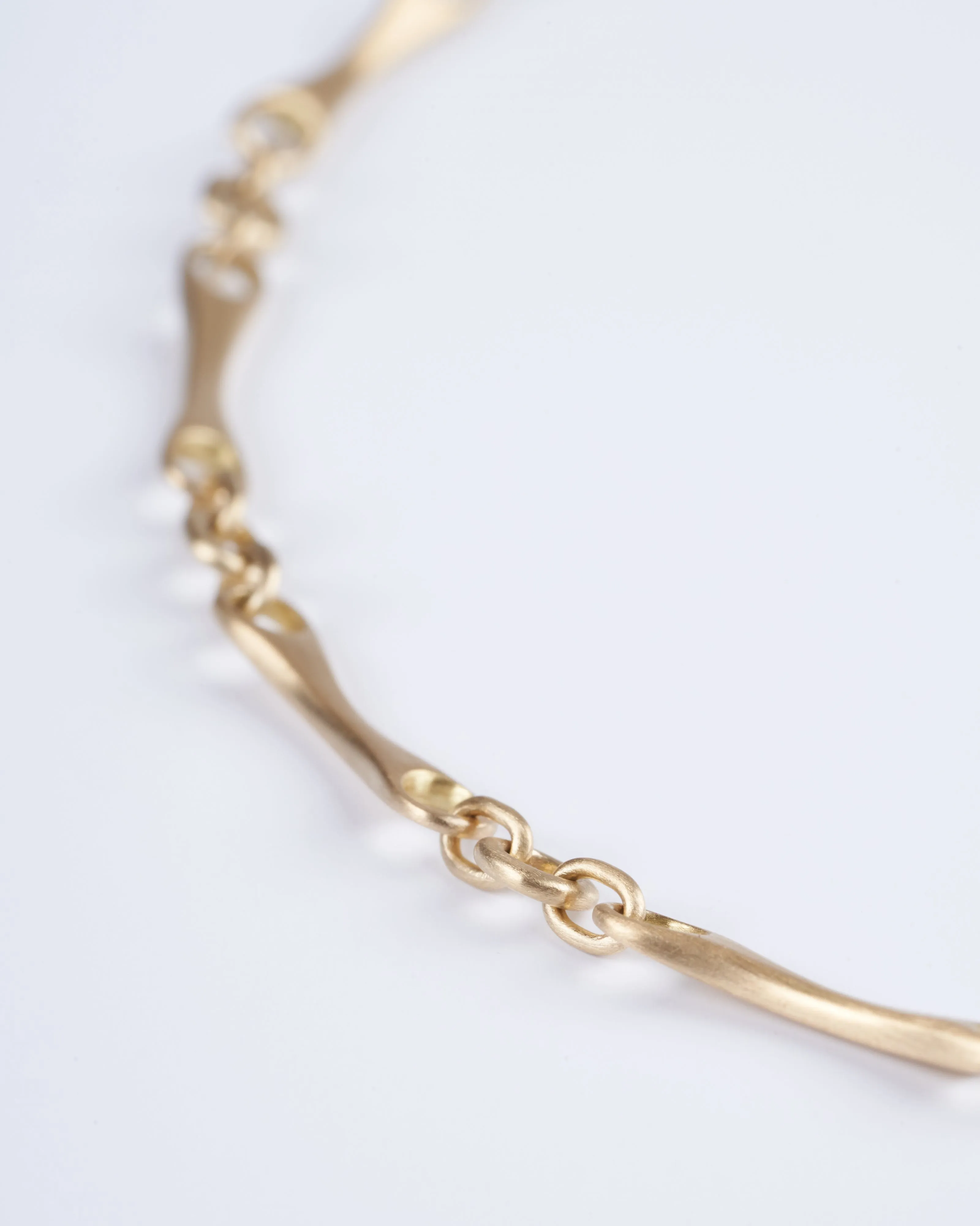 small city bar necklace - gold