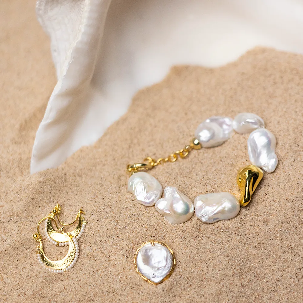 The Harmony Earrings