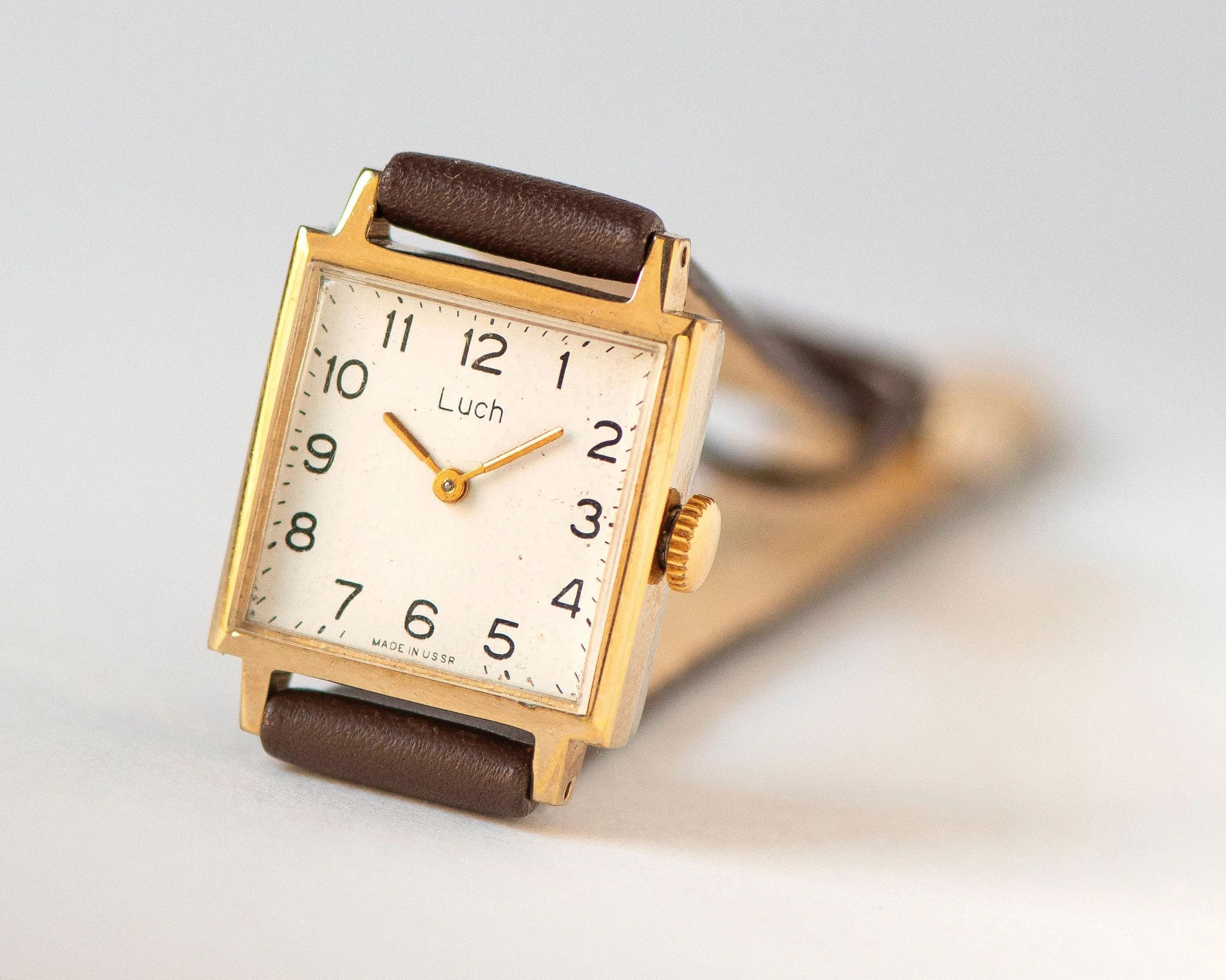 Unused women watch vintage Ray, square lady watch gold plated, modern minimalist women wristwatch jewelry gift, new luxury leather strap