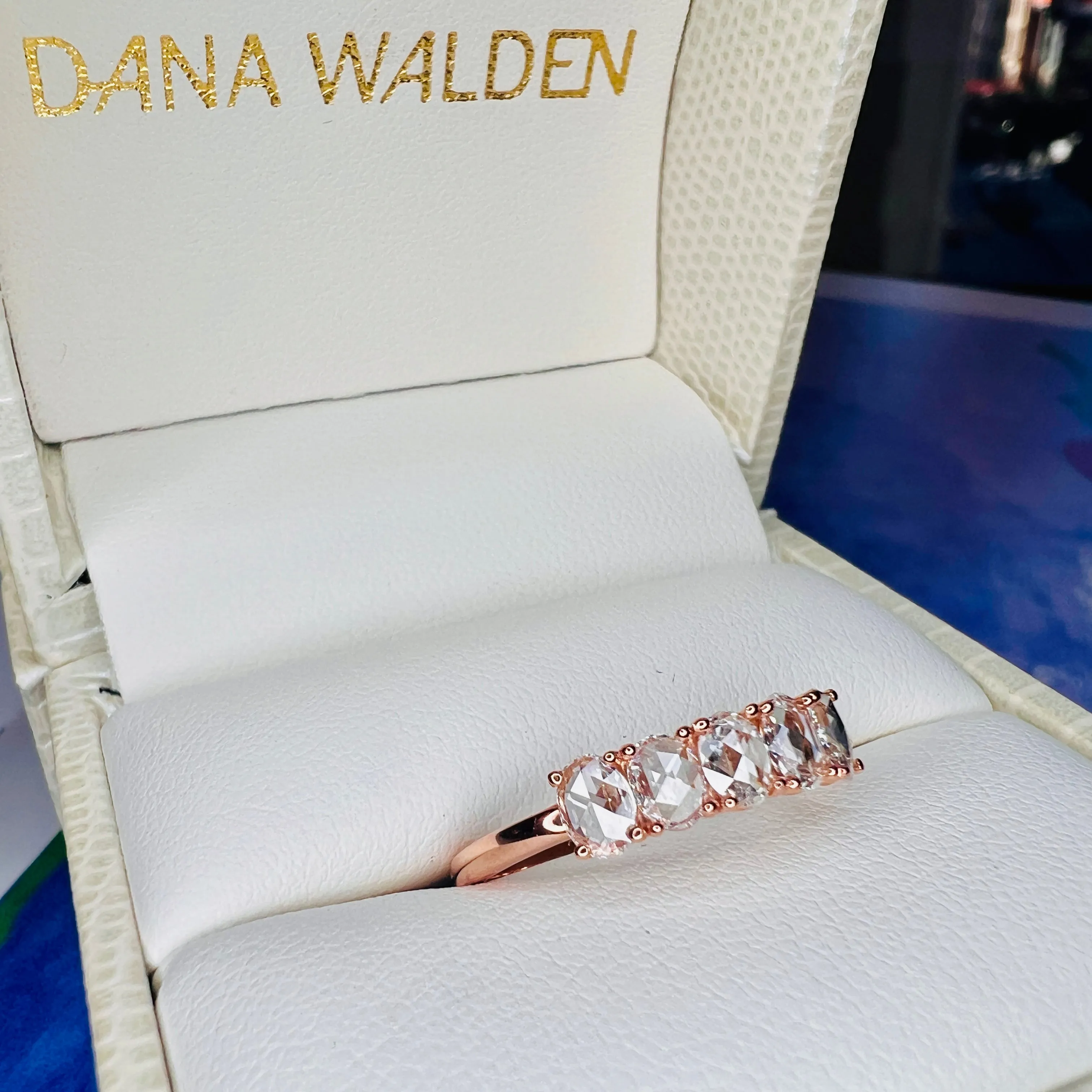 Viola Natural Rose-Cut Diamond Band