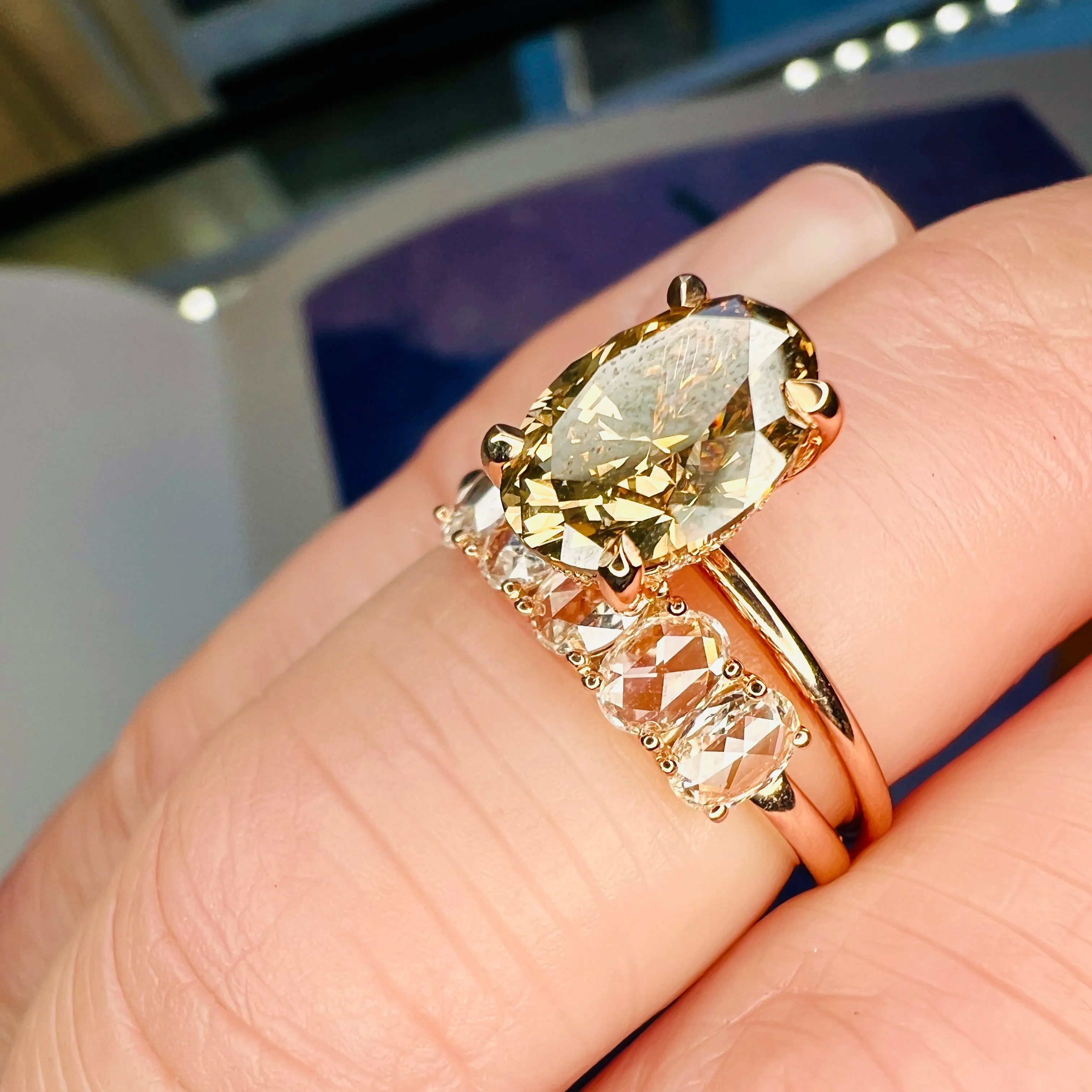Viola Natural Rose-Cut Diamond Band