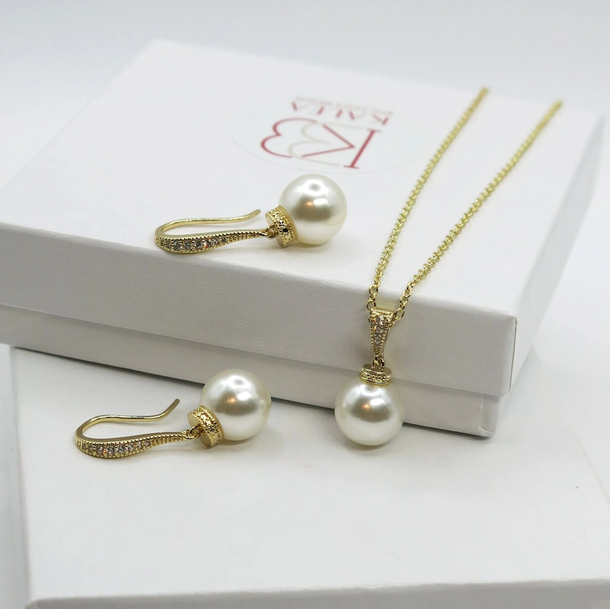 White Pearl Necklace and Earrings Set, Wedding 3 PC Jewelry Set, Bridal or Bridesmaid Earrings and Pearl Pendant Chain Necklace