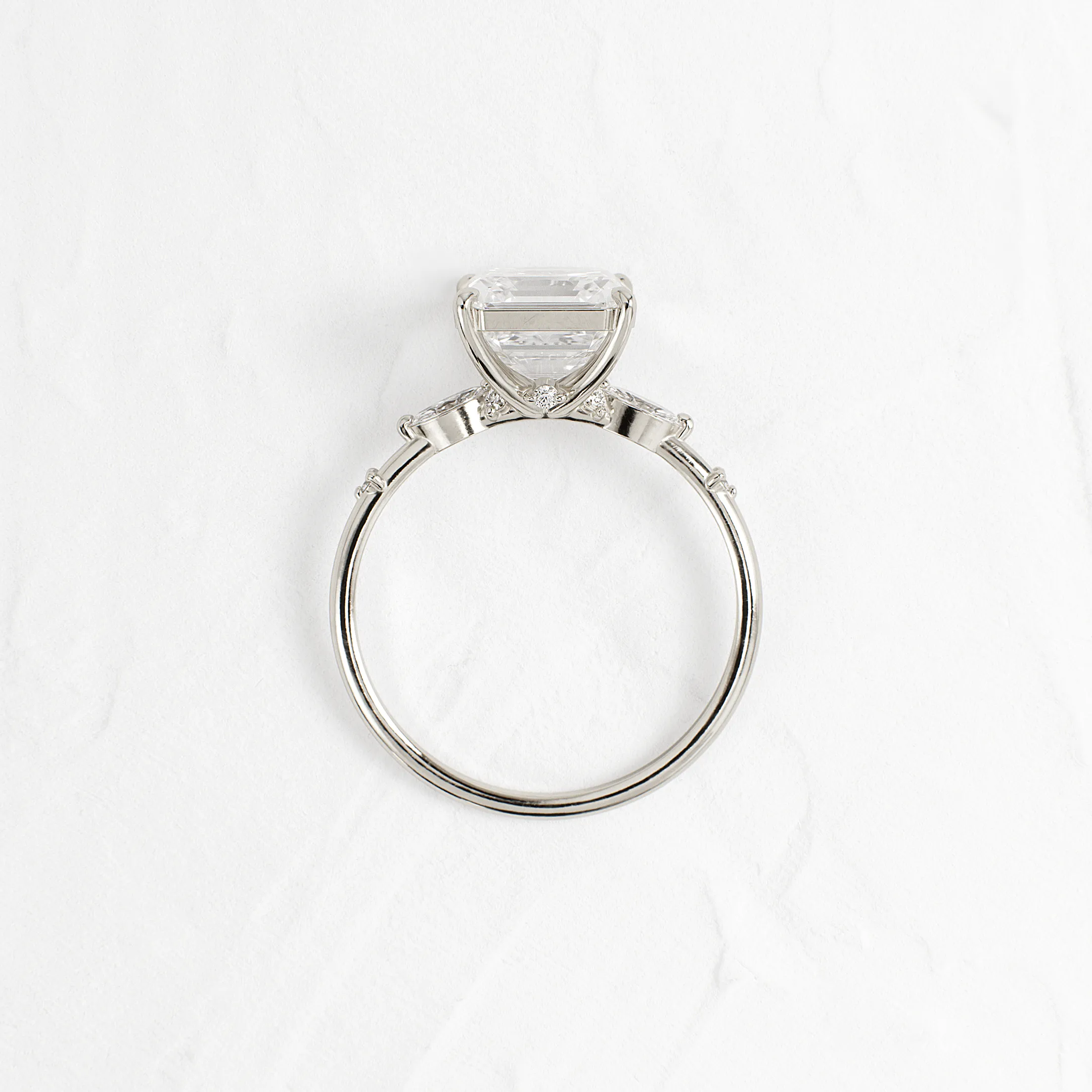 Windlass Ring, Asscher Cut