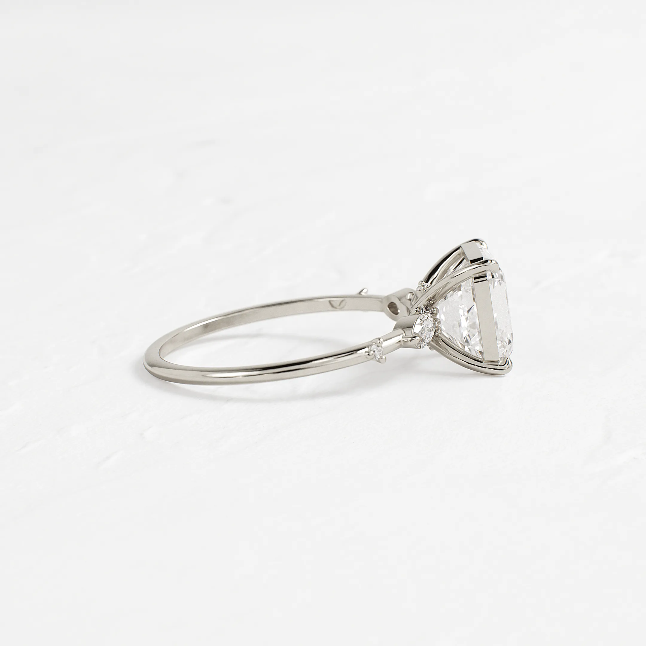 Windlass Ring, Asscher Cut
