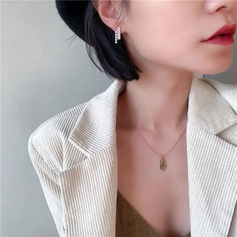 Women Pearl Crystal Stud Earrings