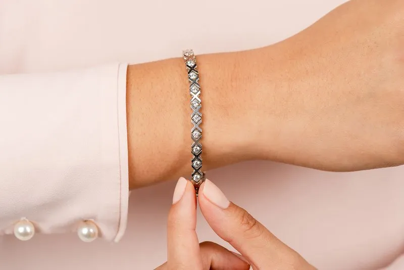 X And O Diamond Bracelet with 1.05 ct.(finished) 2.0mm