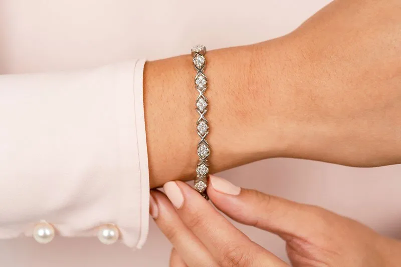 X Pattern Diamond Bracelet with 2.16 ct.(finished) 2.0mm